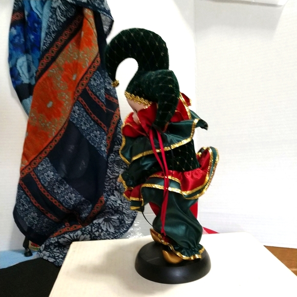 🤡Christmas Around the World Harlequin Music Motion 1992.. - Picture 8 of 14